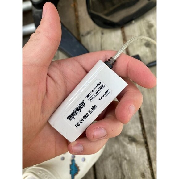 Rock Band Bundle PS3 Console, Wired Drums, Fender Stratocaster W/ Dongle, 2X Mic - Picture 10 of 14